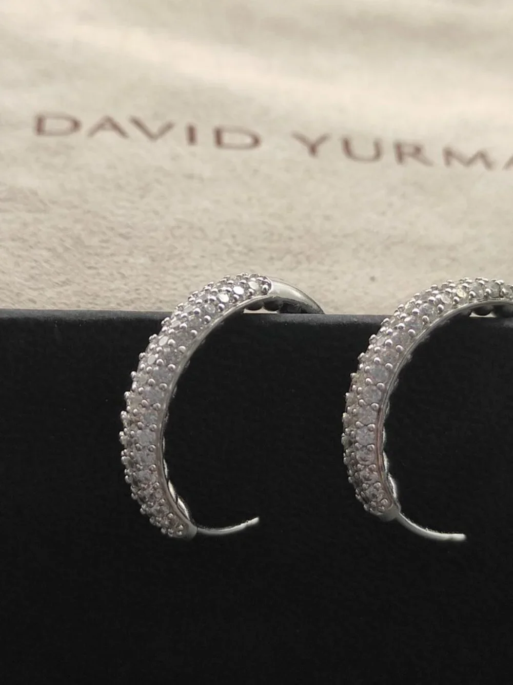 David Yurman 925 Silver Earrings with Original Pouch - Picture 8 of 8